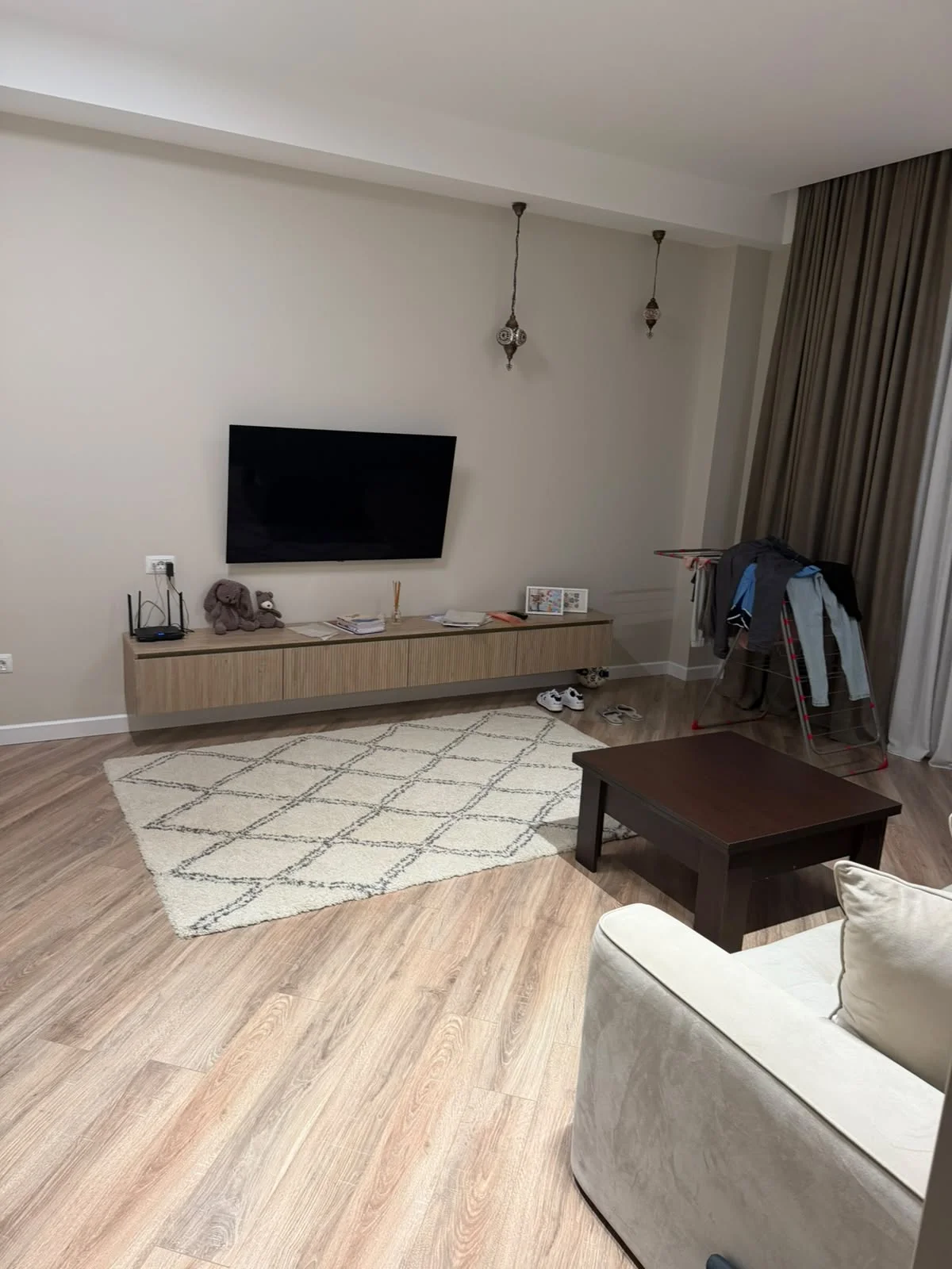 Kirayə 2 otaqlı Mənzil 75 m² Nərimanov r.