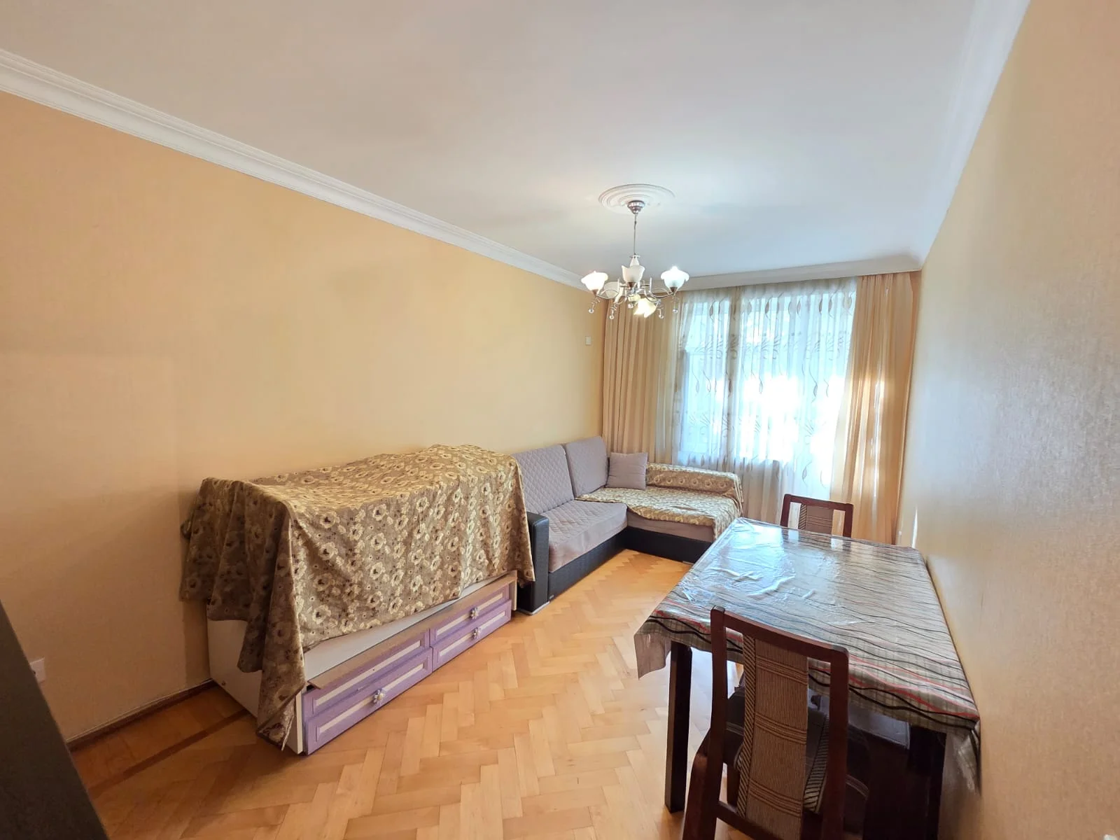 Satılır 4 otaqlı Mənzil 85 m² Yasamal r.