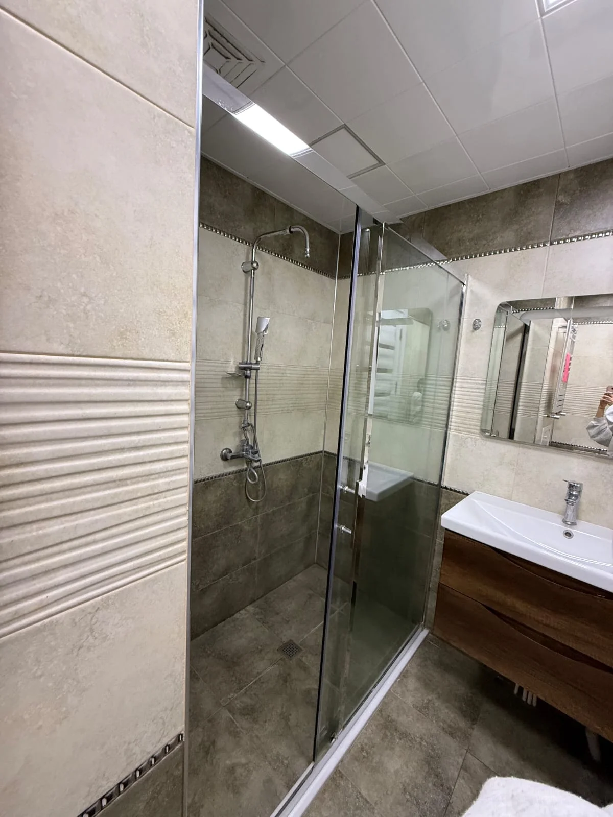 Kirayə 2 otaqlı Mənzil 65 m² Xətai r. Ağ şəhər q. – şəkil 10