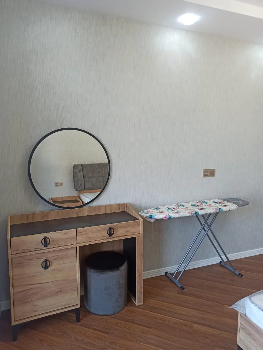 Kirayə 2 otaqlı Mənzil 105 m² Bakı – şəkil 8