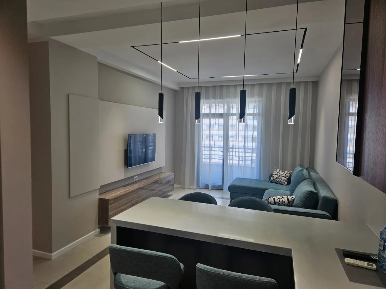 Kirayə 2 otaqlı Mənzil 65 m² Xətai r.