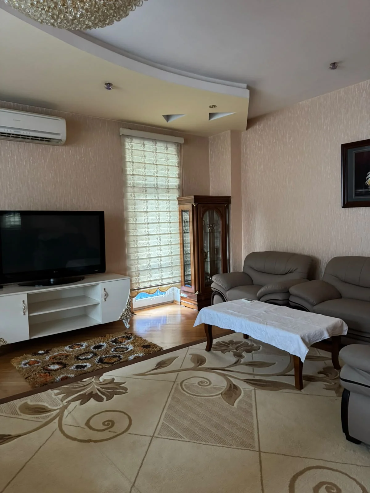 Kirayə 3 otaqlı Mənzil 135 m² Yasamal r. Nizami m. – şəkil 6