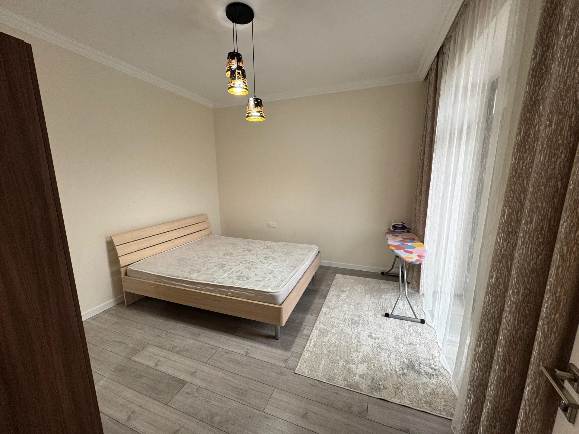 Kirayə 3 otaqlı Mənzil 95 m² Yasamal r. Elmlər Akademiyası m. – şəkil 4