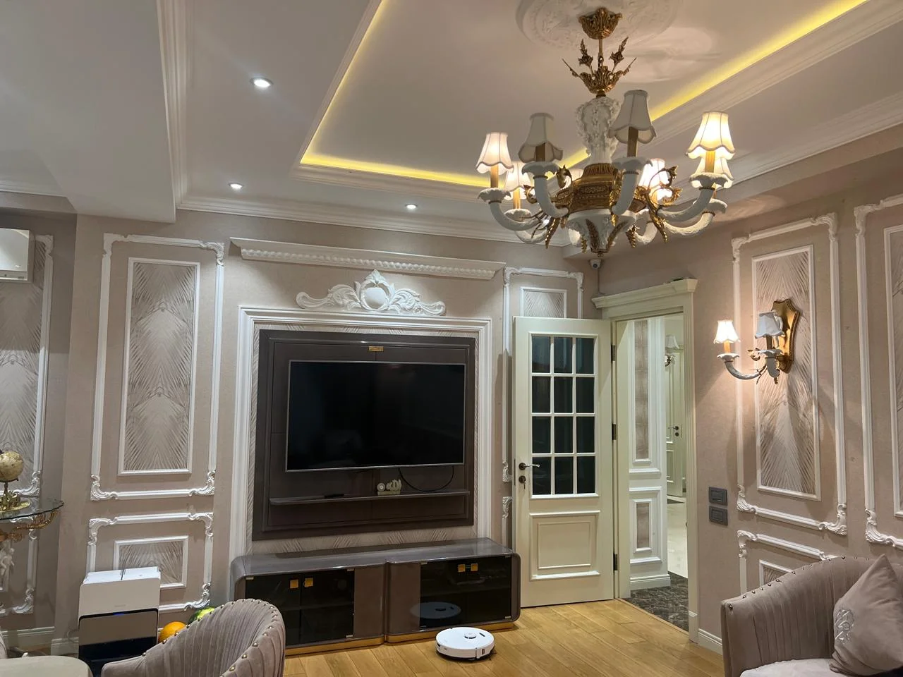 Satılır 4 otaqlı Mənzil 4 m² Nəsimi r.