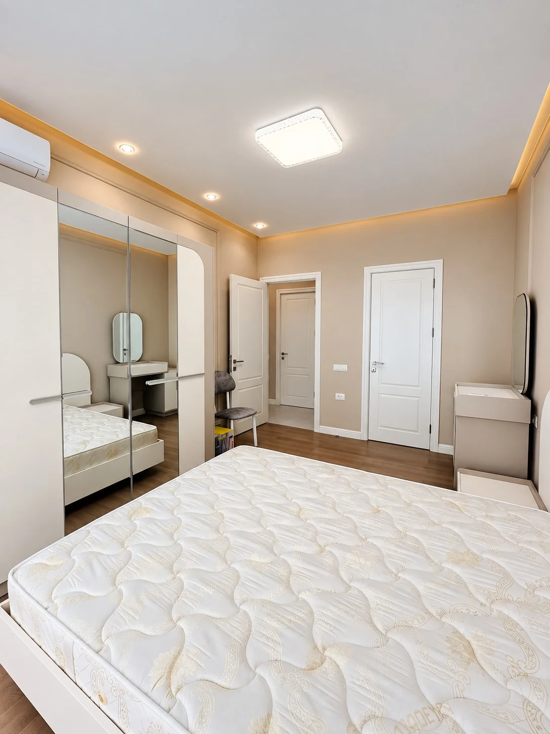 Kirayə 3 otaqlı Mənzil 100 m² Nərimanov r. Bakmil m. – şəkil 7