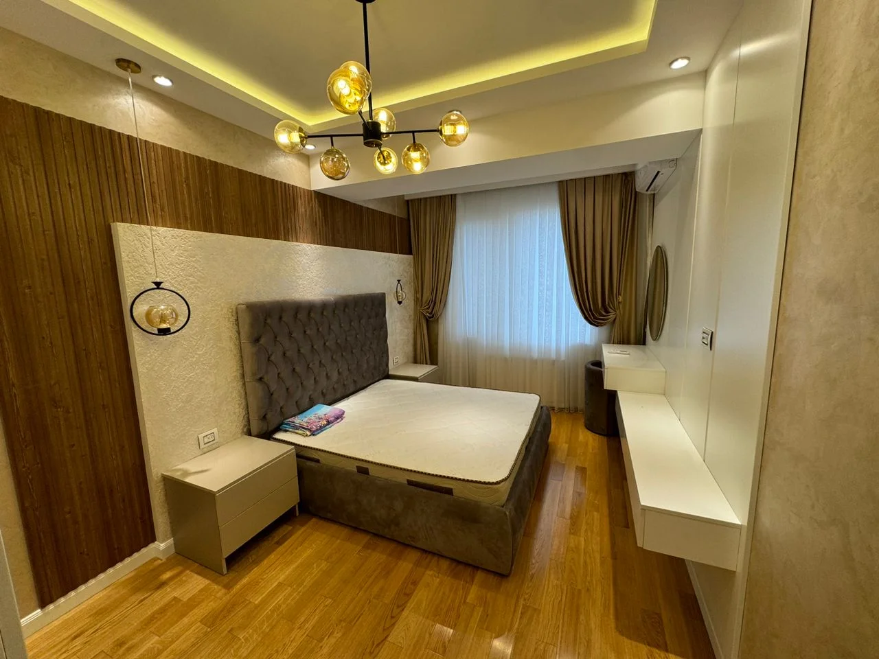 Kirayə 3 otaqlı Mənzil 110 m² Nərimanov r.