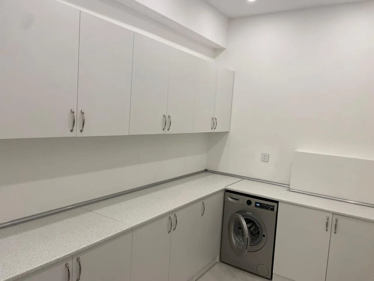 Kirayə 4 otaqlı Mənzil 350 m² Nəsimi r. – şəkil 12