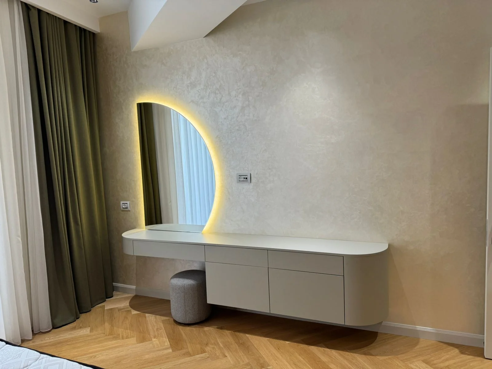 Kirayə 3 otaqlı Mənzil 90 m² Xətai r. Ağ şəhər q. – şəkil 17
