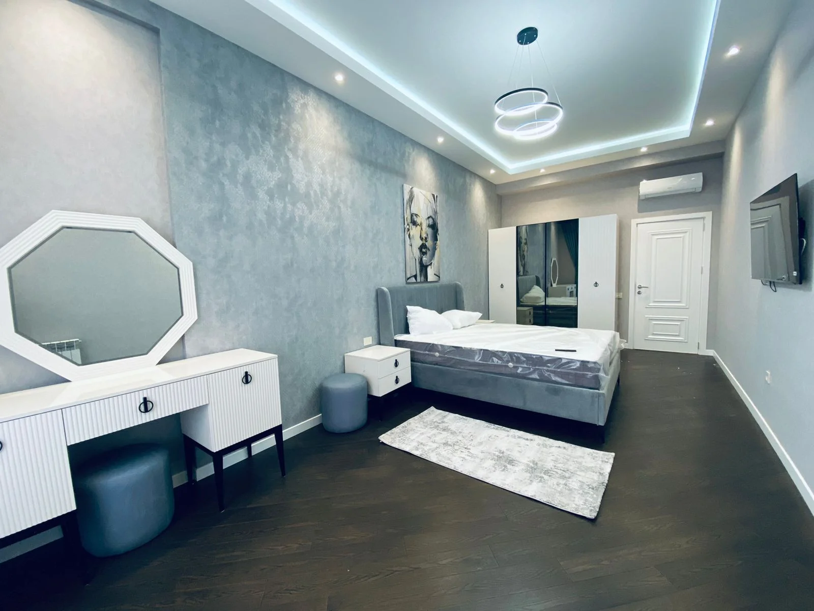 Kirayə 2 otaqlı Mənzil 90 m² Yasamal r.