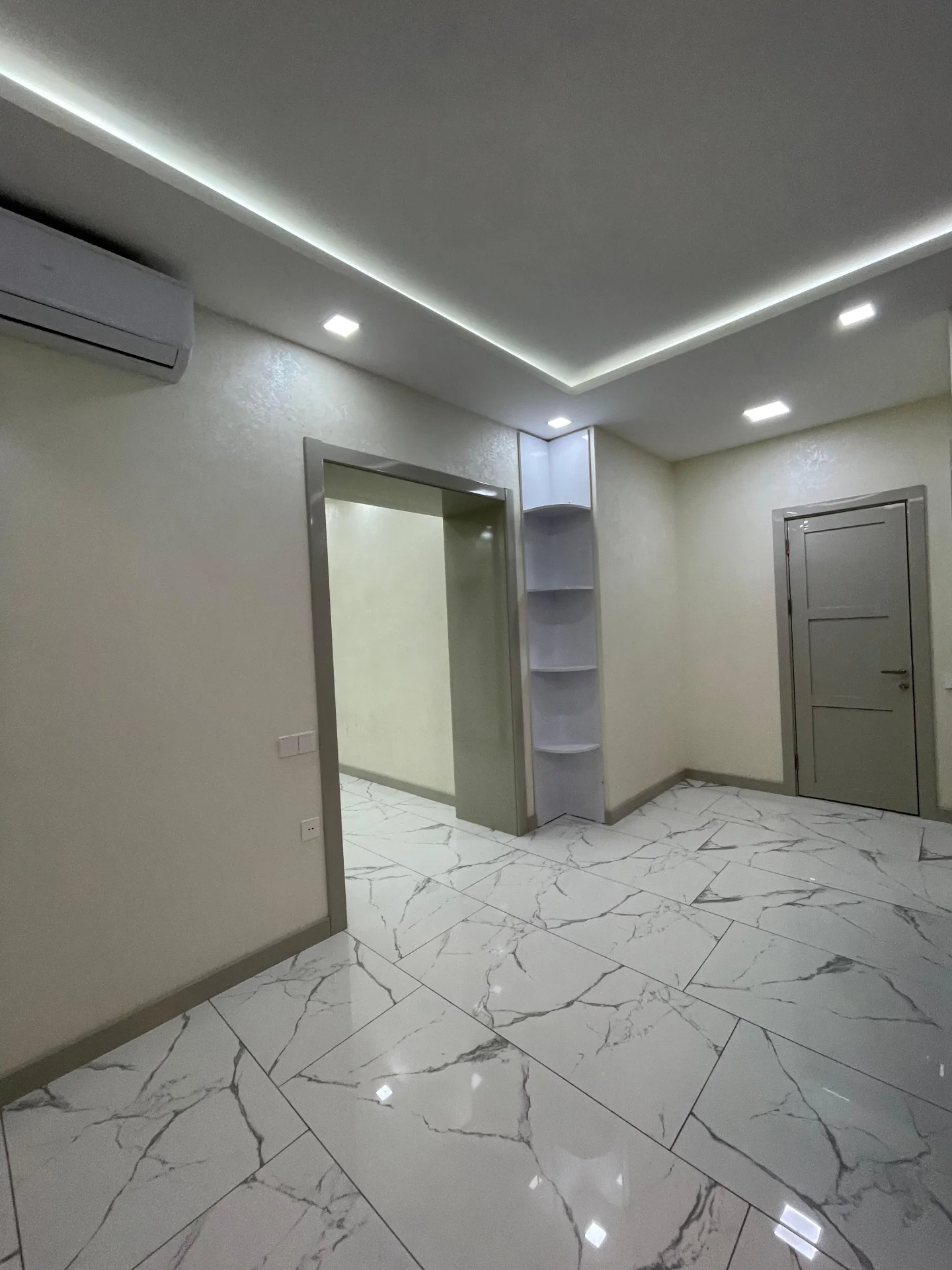 Kirayə 3 otaqlı Mənzil 117 m² Yasamal r. – şəkil 17
