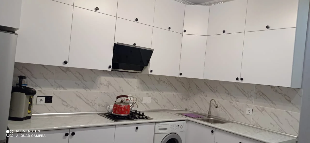 Kirayə 2 otaqlı Mənzil 110 m² Nəsimi r. – şəkil 9