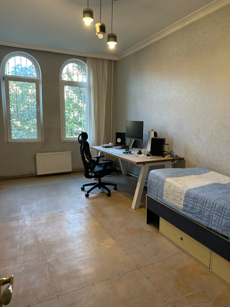 Kirayə 4 otaqlı Ofis 250 m² Nəsimi r.