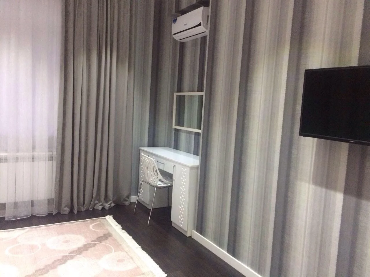 Kirayə 2 otaqlı Mənzil 70 m² Nəsimi r.