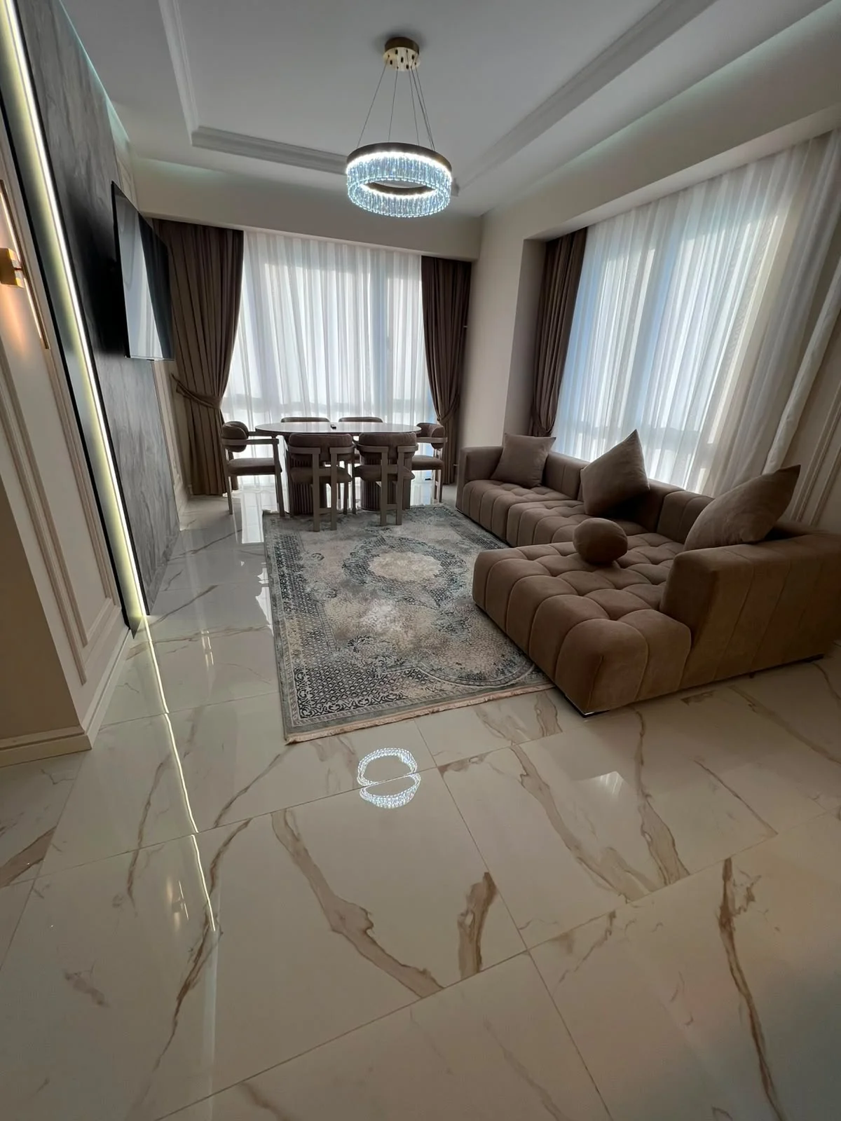 Kirayə 3 otaqlı Mənzil 95 m² Nərimanov r.