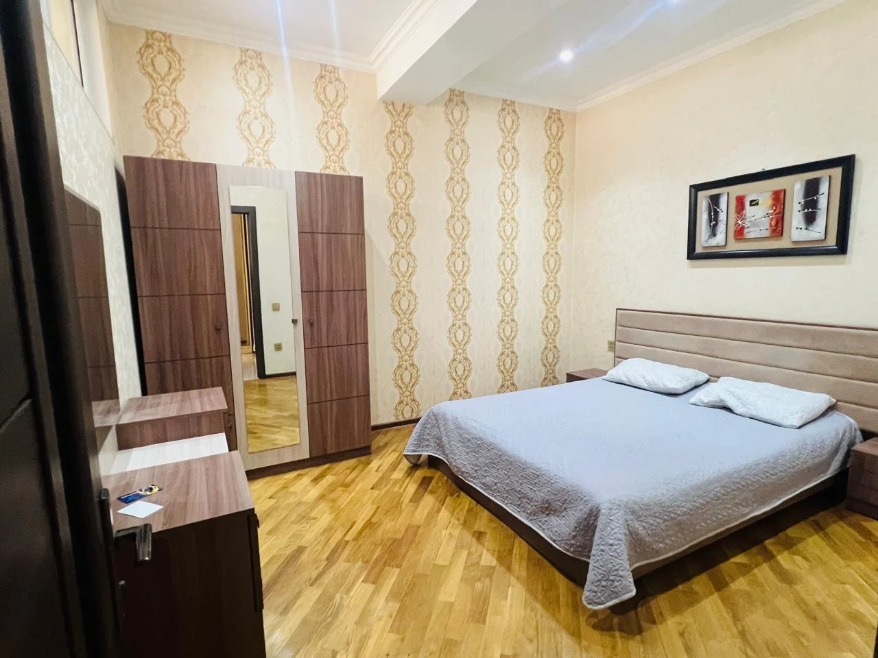 Kirayə 2 otaqlı Mənzil 70 m² Nərimanov r. – şəkil 9
