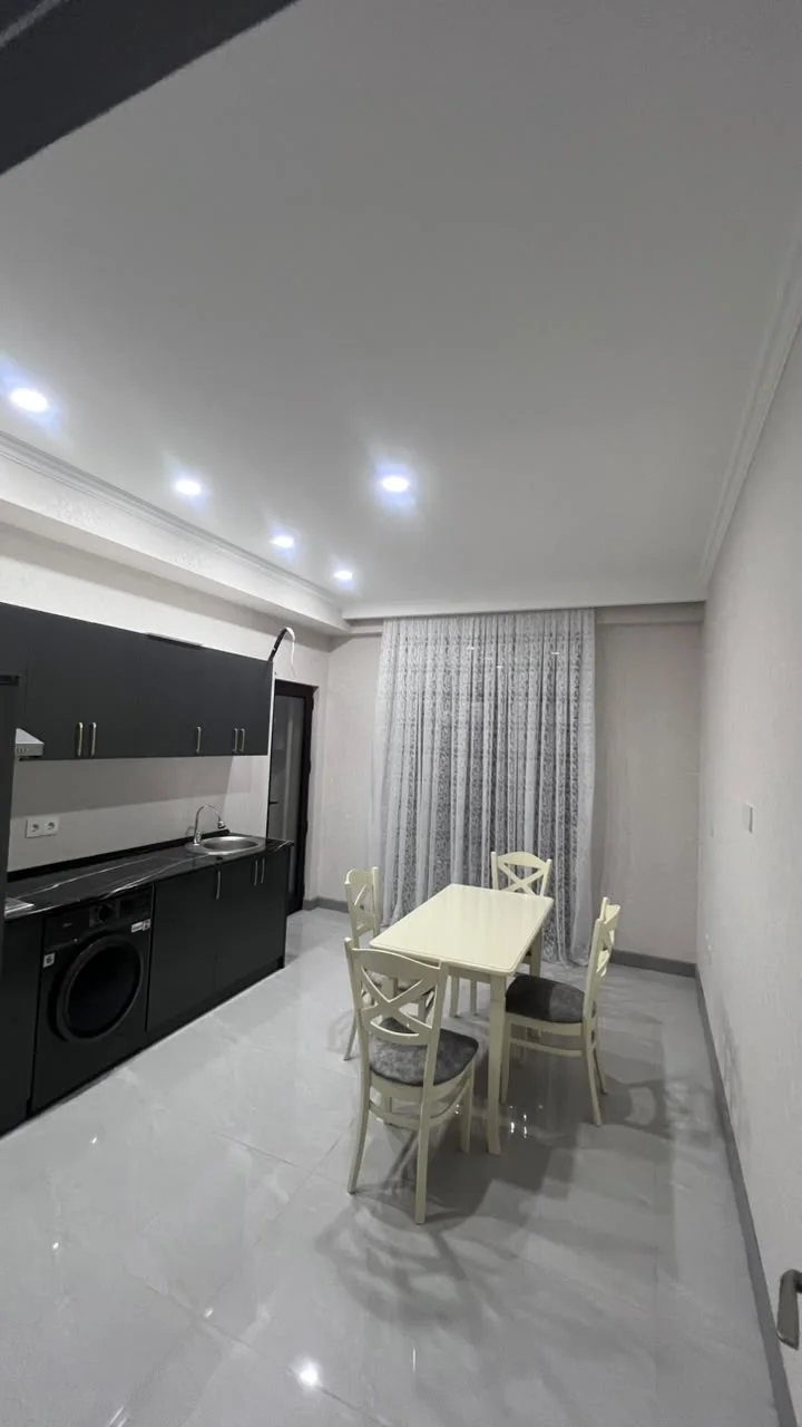 Kirayə 2 otaqlı Mənzil 85 m² Binəqədi r.