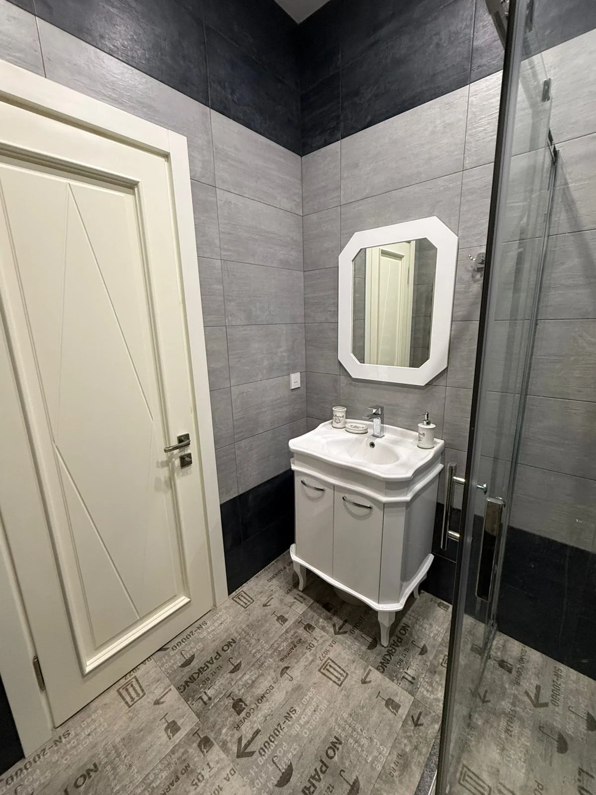 Kirayə 2 otaqlı Mənzil 74 m² Nərimanov r.