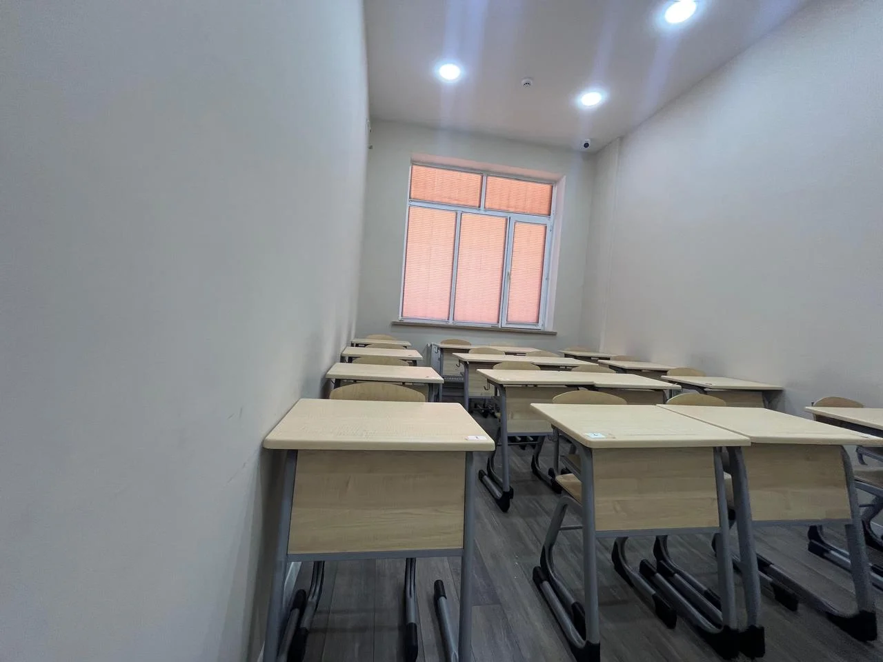 İcarəyə verilir obyekt 265 m²