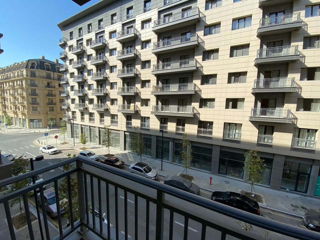 Kirayə 3 otaqlı Mənzil 150 m² Xətai r. Ağ şəhər q. – şəkil 8