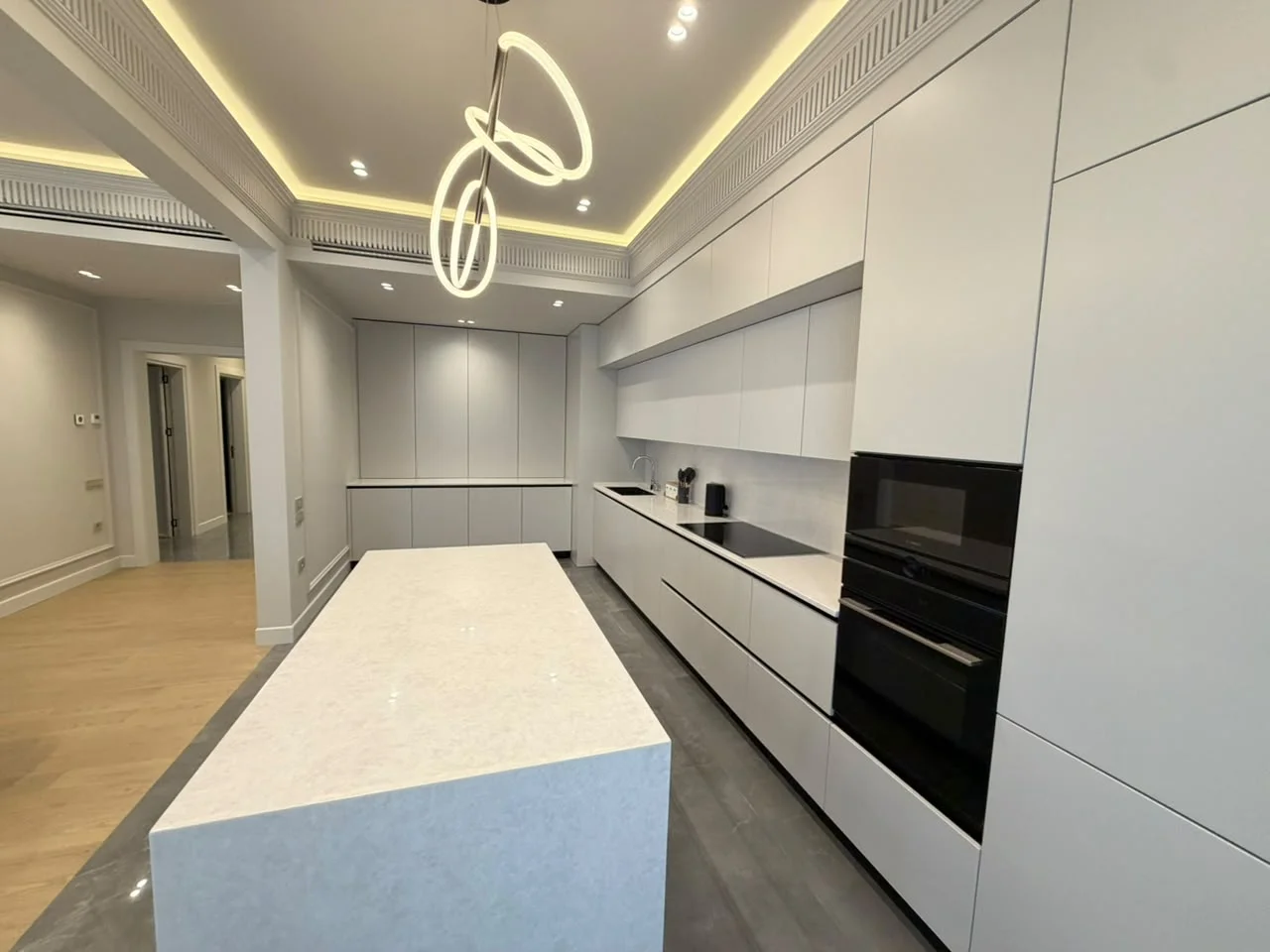 Kirayə 3 otaqlı Mənzil 150 m² Xətai r.