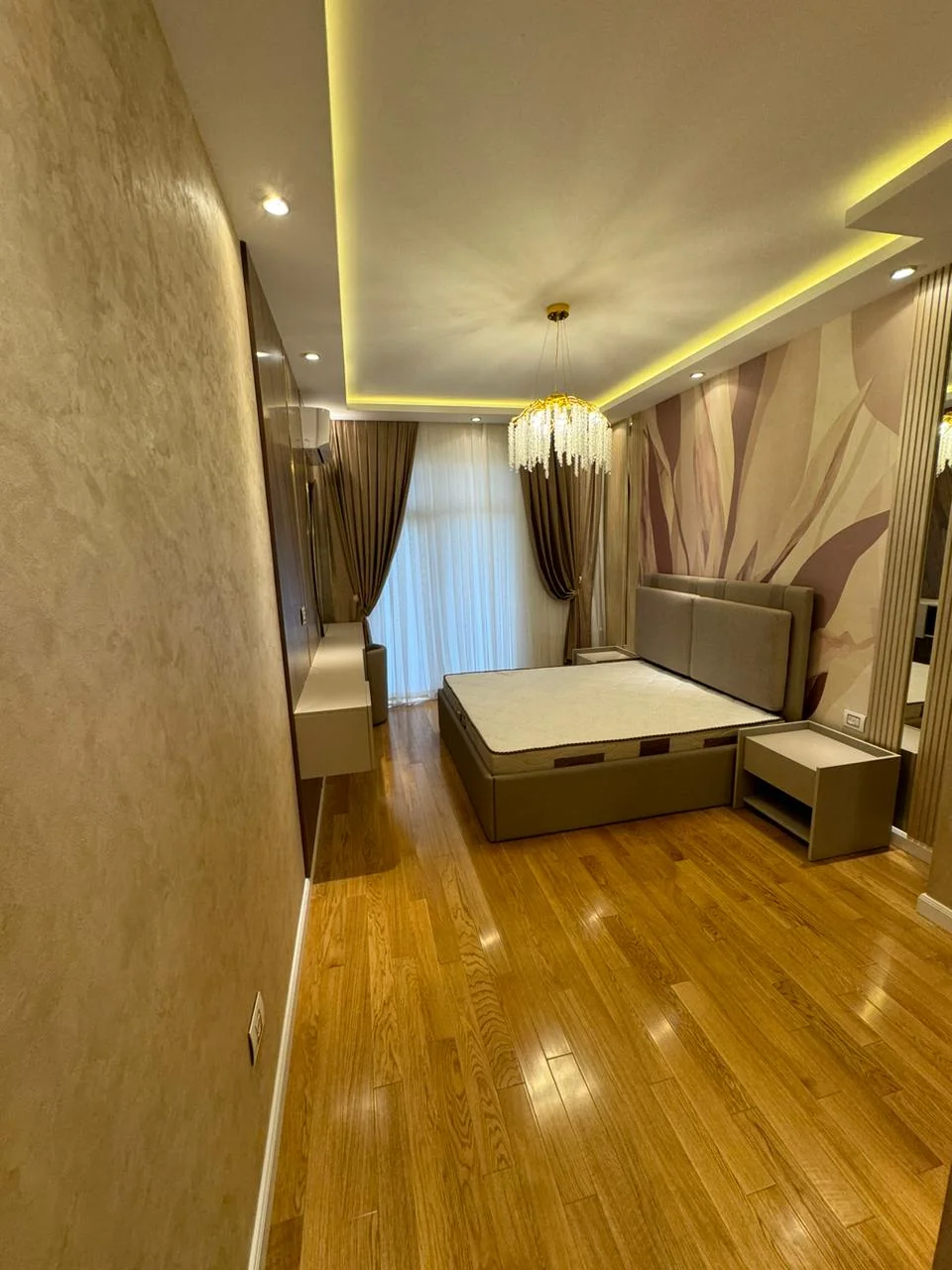 Kirayə 3 otaqlı Mənzil 110 m² Nərimanov r.