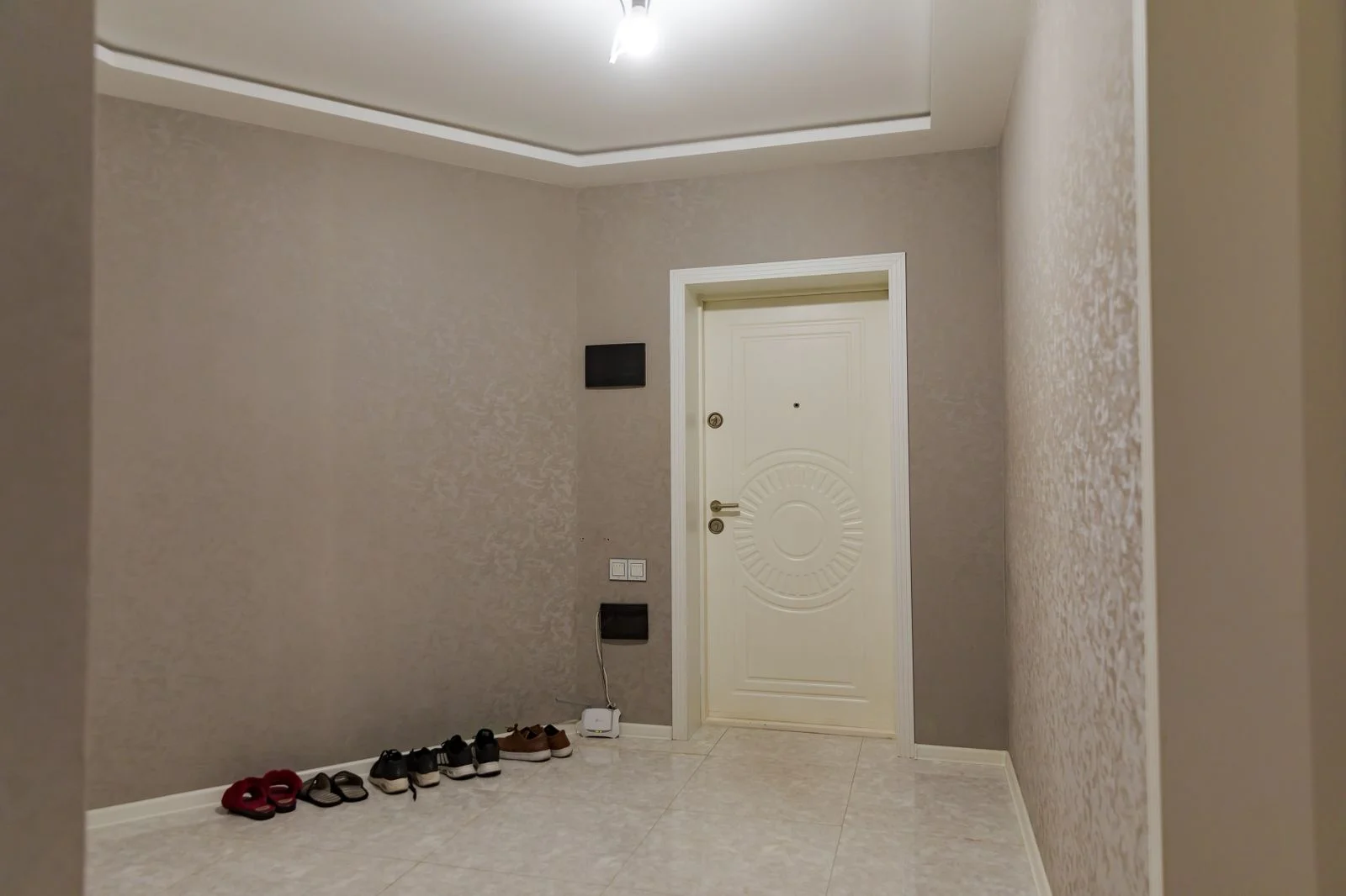 Kirayə 4 otaqlı Mənzil 100 m² Nəsimi r.