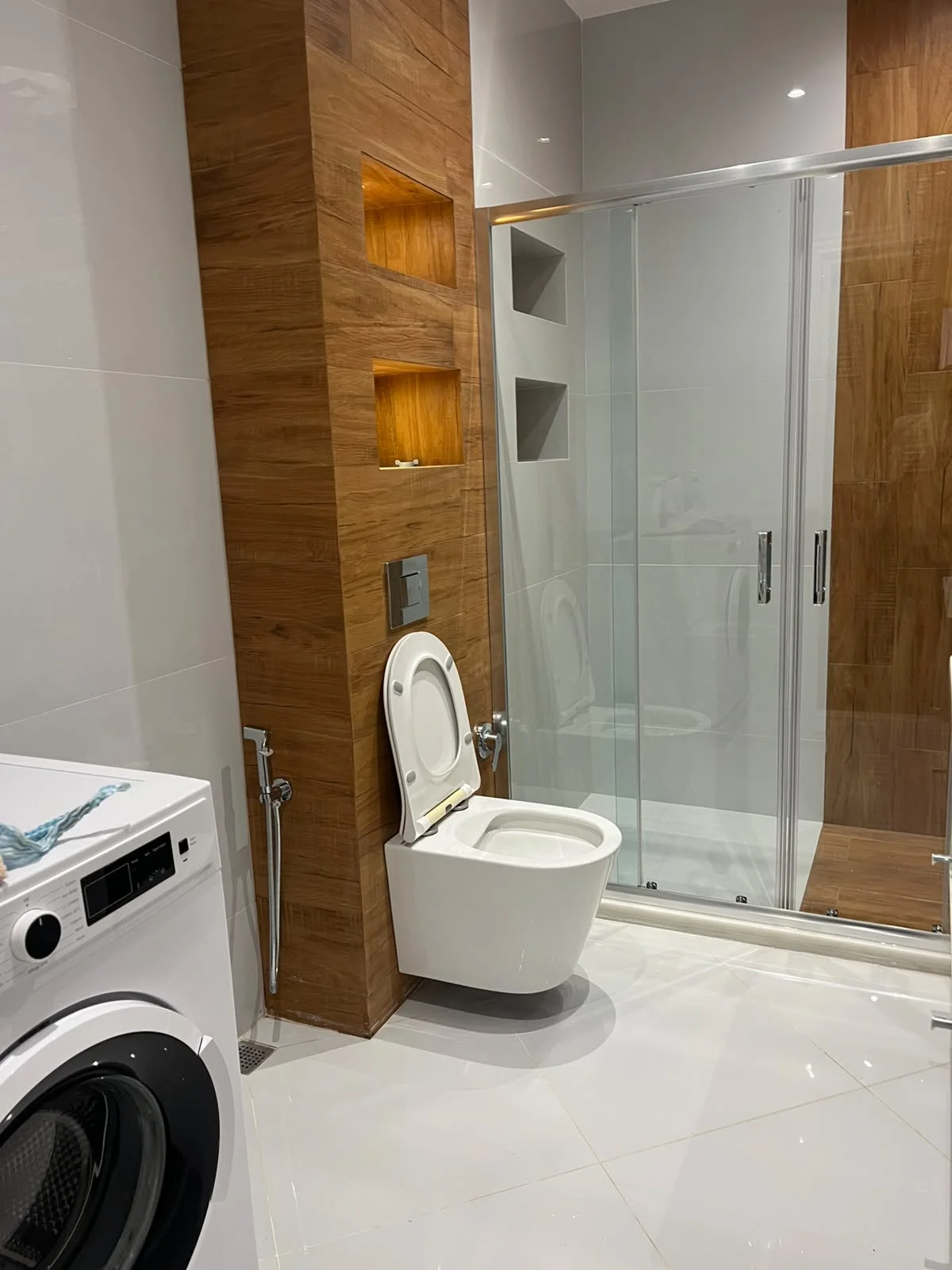 Kirayə 2 otaqlı Mənzil 68 m² Xətai r. Ağ şəhər q. – şəkil 9