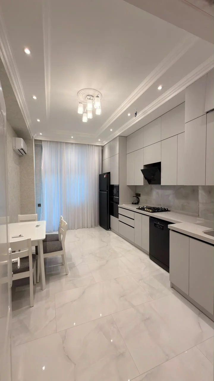 Kirayə 3 otaqlı Mənzil 147 m² Nərimanov r.