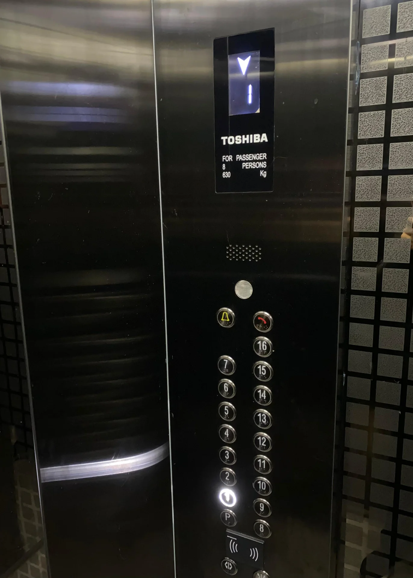 Kirayə 2 otaqlı Mənzil 85 m² Nəsimi r.