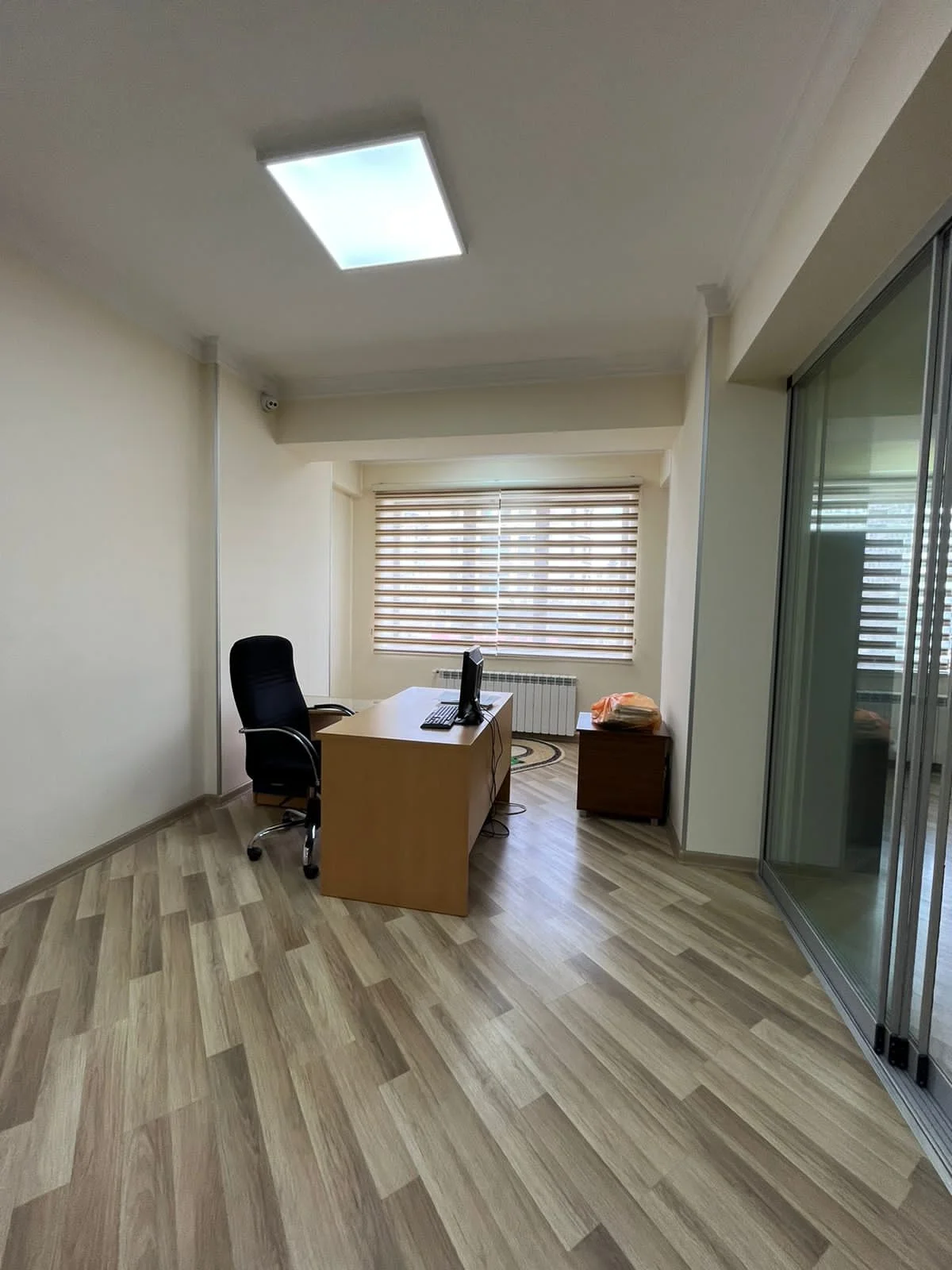 Satılır 3 otaqlı Ofis 108 m² Xətai r. Ağ şəhər q. Şah İsmayıl Xətai m. – şəkil 9