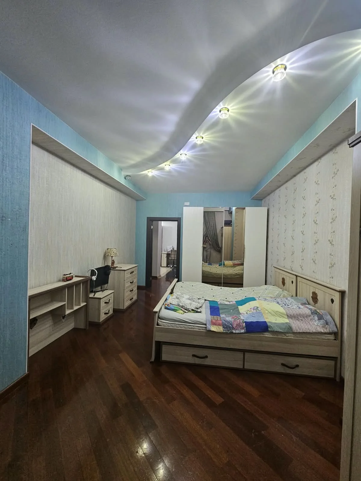Satılır 3 otaqlı Mənzil 150 m² Yasamal r.