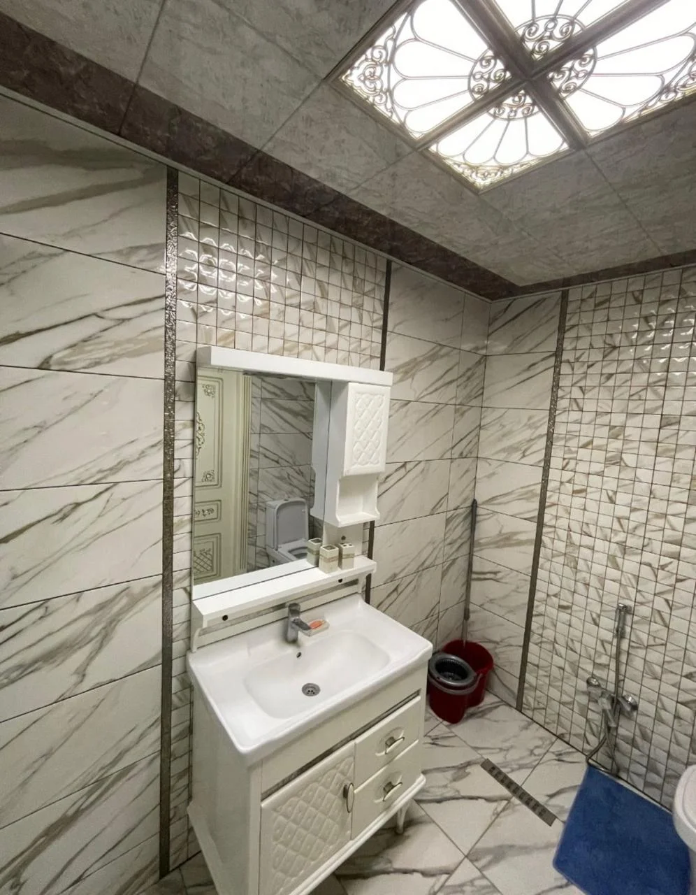 Kirayə 3 otaqlı Mənzil 100 m² Xətai r.
