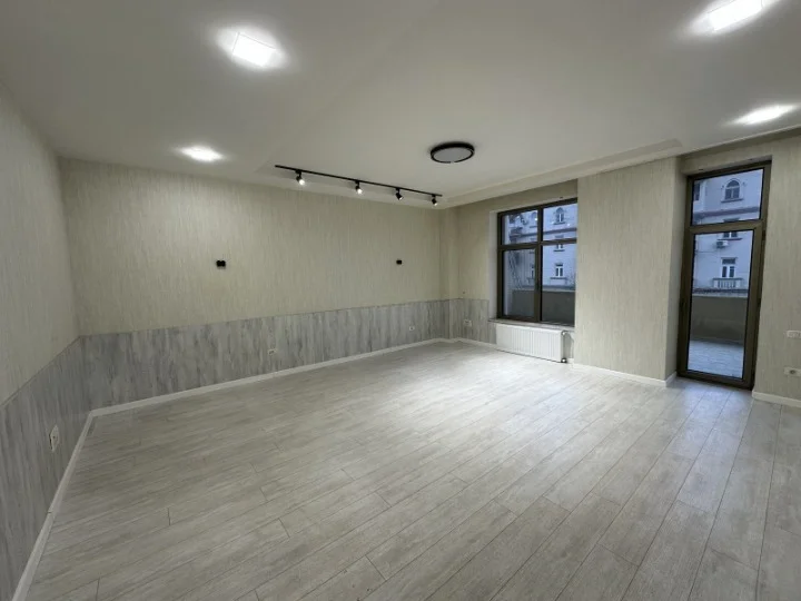 Kirayə 5 otaqlı Ofis 225 m² Yasamal r. Elmlər Akademiyası m. – şəkil 5