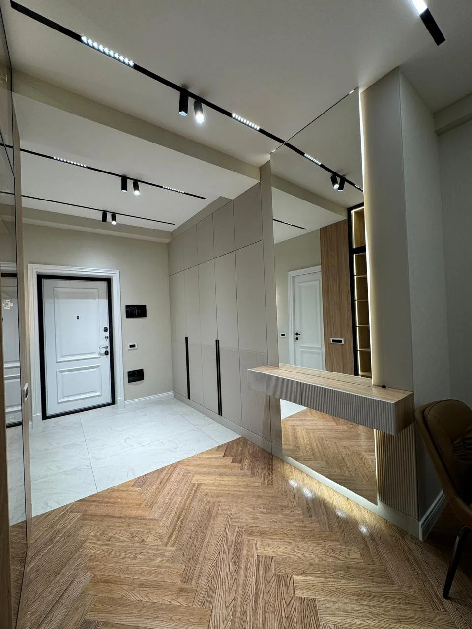 Kirayə 2 otaqlı Mənzil 70 m² Yasamal r. Elmlər Akademiyası m. – şəkil 11