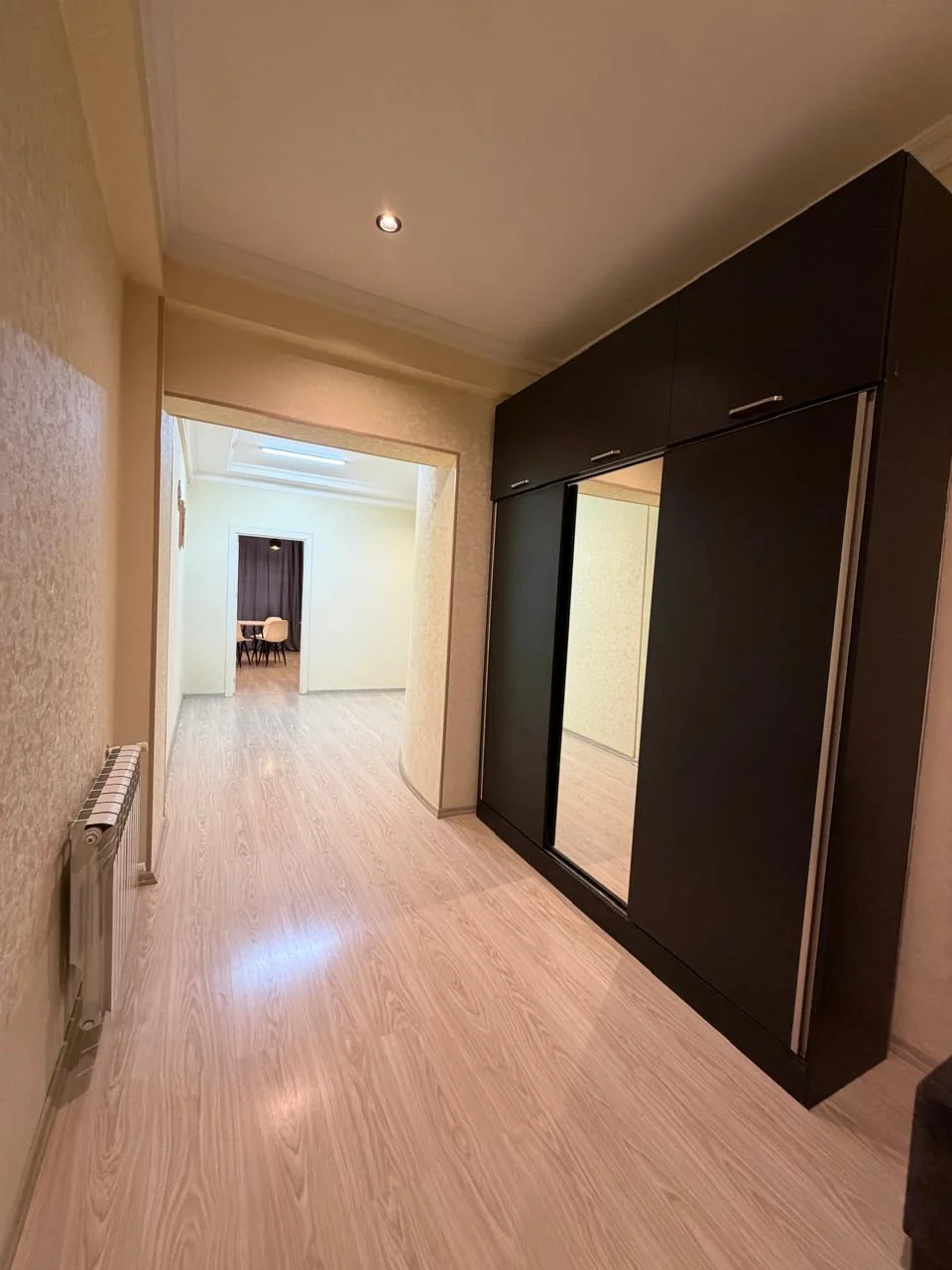 Kirayə 3 otaqlı Mənzil 130 m² Yasamal r. Yeni Yasamal q. – şəkil 7