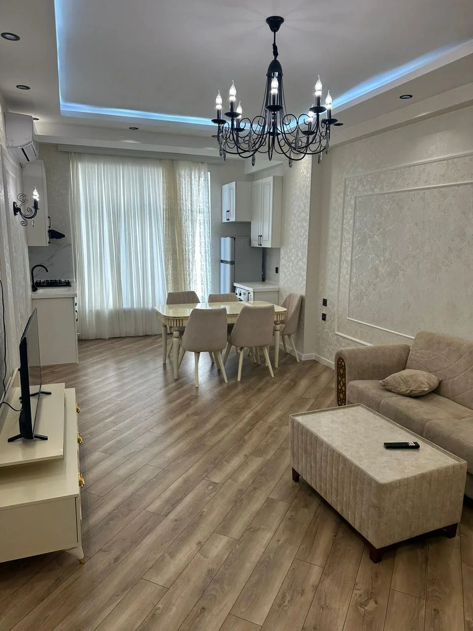 Kirayə 2 otaqlı Mənzil 76 m² Nərimanov r.