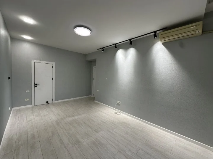 Kirayə 5 otaqlı Ofis 225 m² Yasamal r. Elmlər Akademiyası m. – şəkil 4
