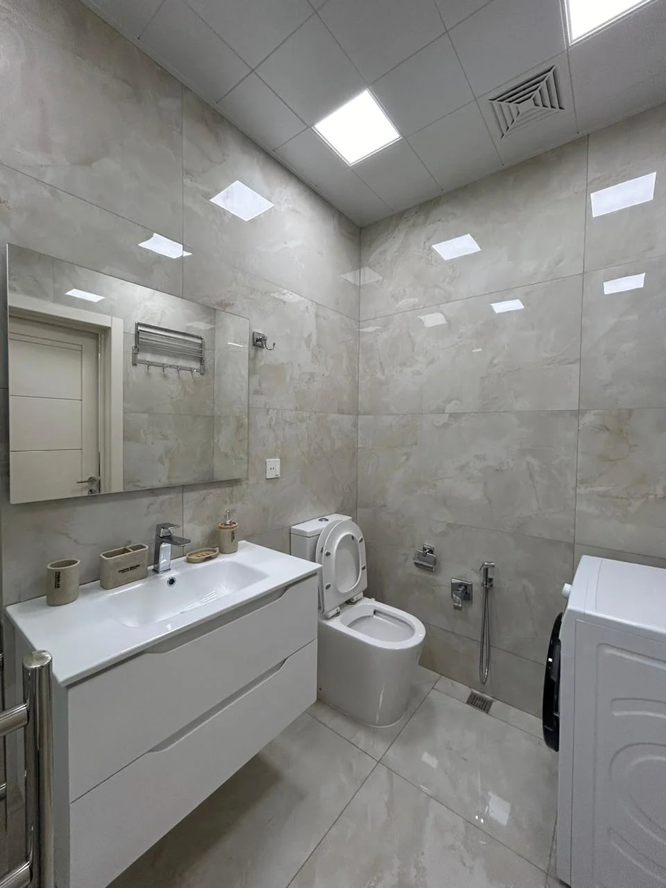 Kirayə 2 otaqlı Mənzil 65 m² Yasamal r. – şəkil 10