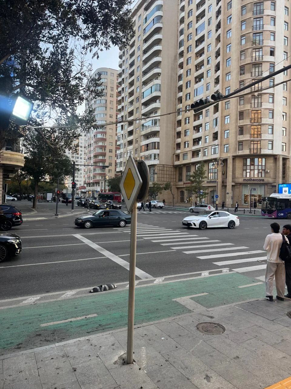 Kirayə Obyekt 15 m² Yasamal r. Elmlər Akademiyası m. – şəkil 5