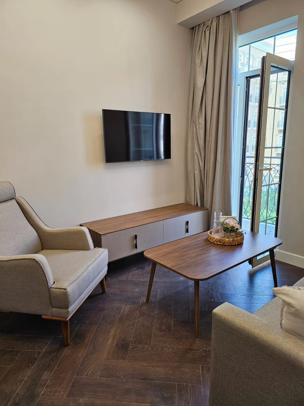Kirayə 2 otaqlı Mənzil 68 m² Xətai r.