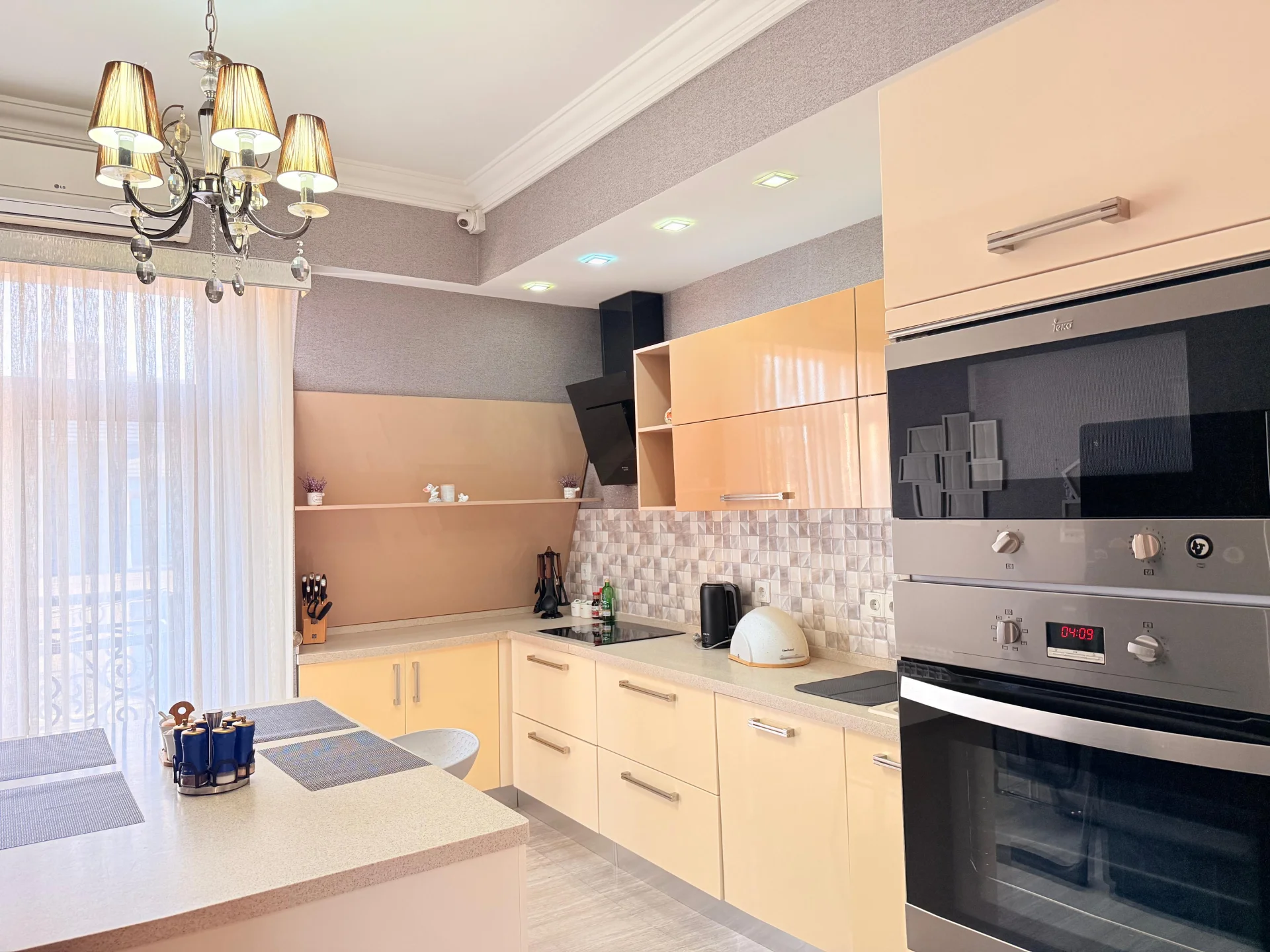 Kirayə 5 otaqlı Mənzil 220 m² Xətai r. Ağ şəhər q. – şəkil 17