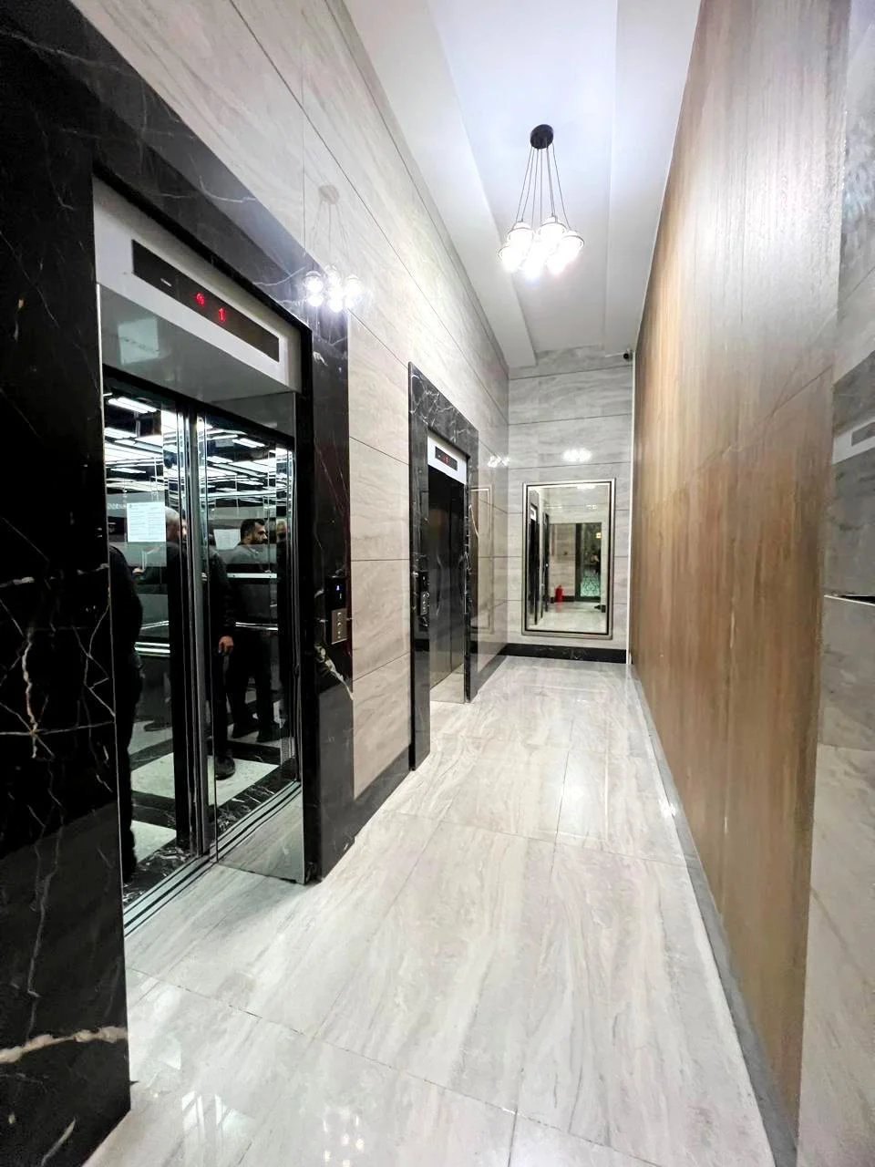 Kirayə 2 otaqlı Mənzil 82 m² Nərimanov r. 8 Noyabr m. – şəkil 18