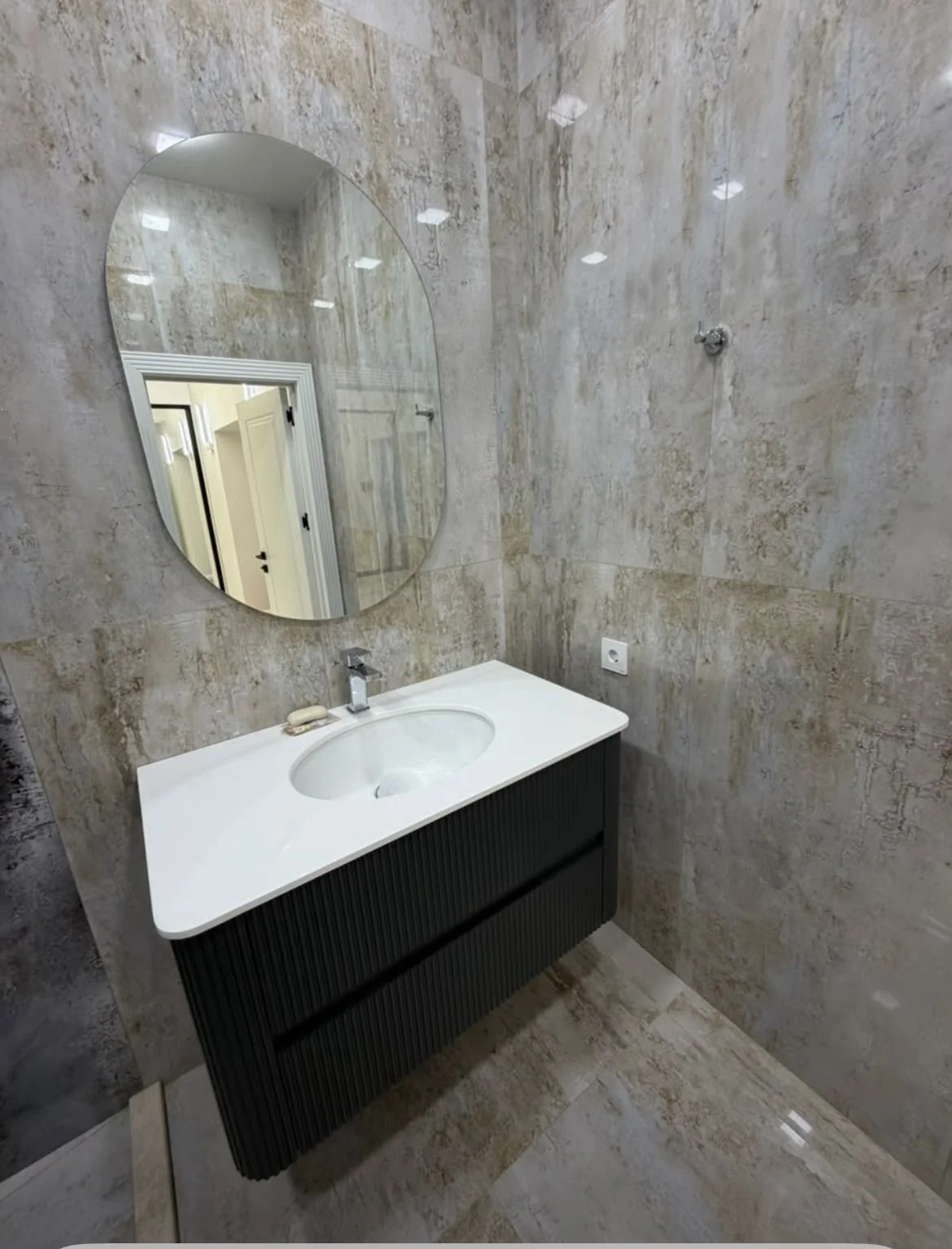 Kirayə 2 otaqlı Mənzil 75 m² Nərimanov r. Gənclik m. – şəkil 10