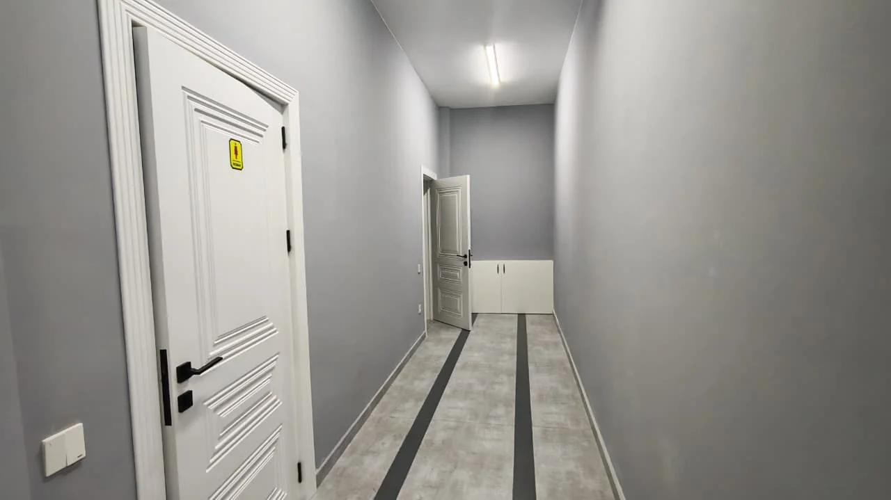 Аренда 17-комнатная Офис 560 m² Nəsimi р-н 28 May м. – şəkil 14