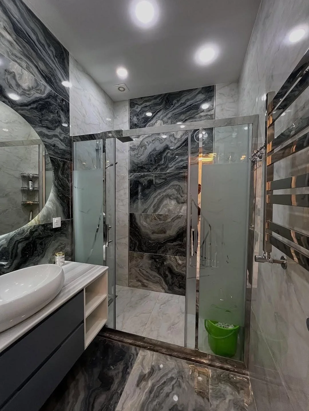 Kirayə 3 otaqlı Mənzil 125 m² Nəsimi r.