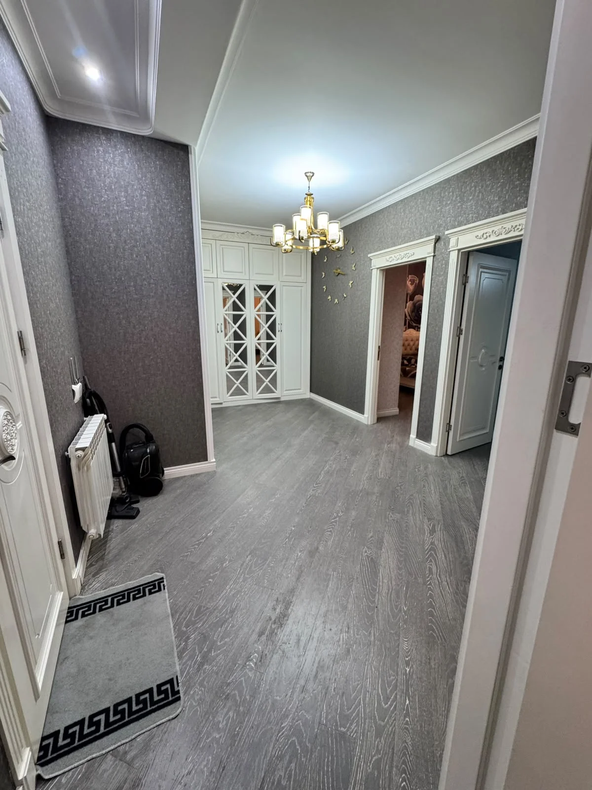Kirayə 3 otaqlı Mənzil 103 m² Yasamal r. Elmlər Akademiyası m. – şəkil 8