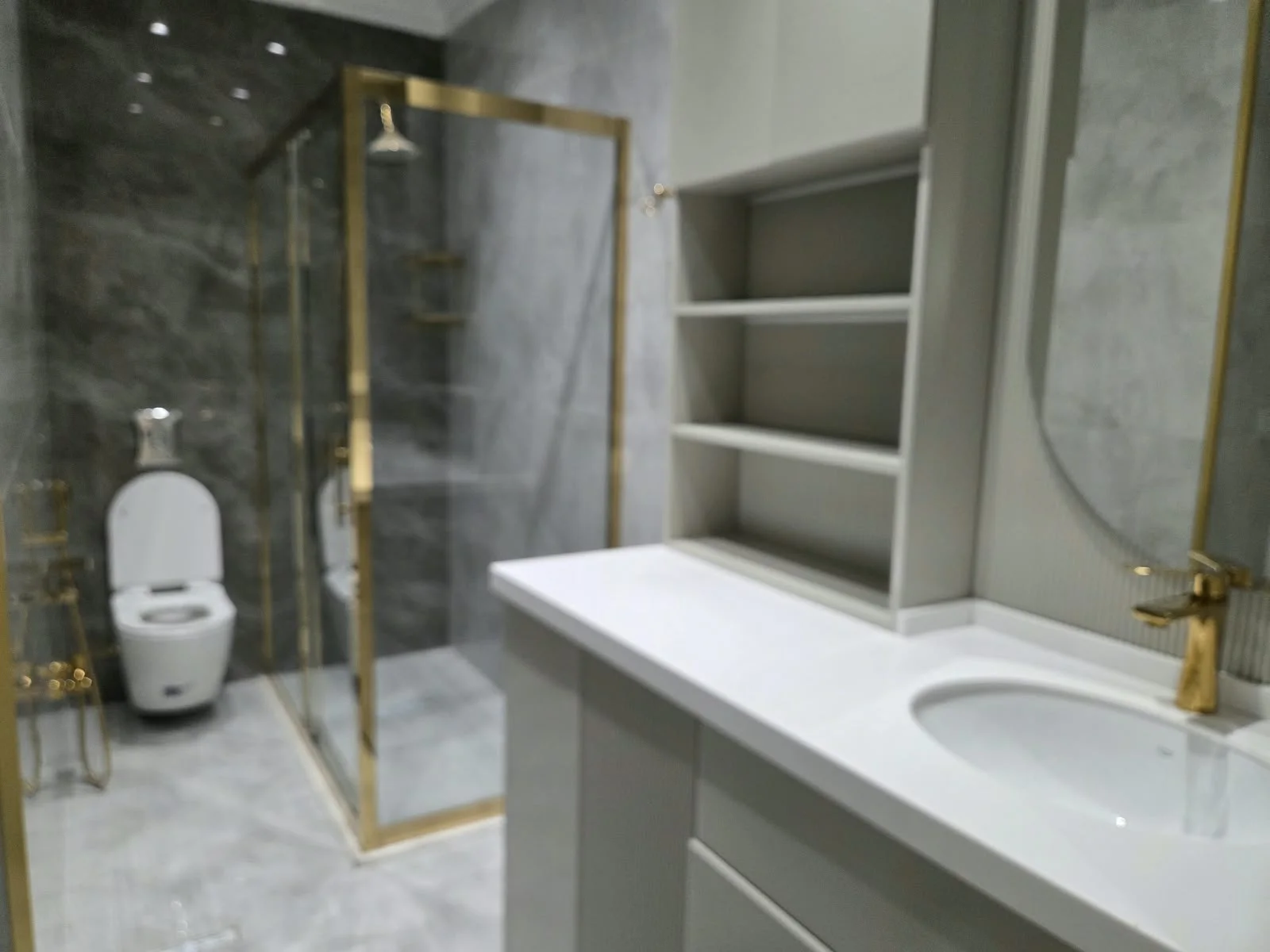 Kirayə 3 otaqlı Mənzil 102 m² Nərimanov r.