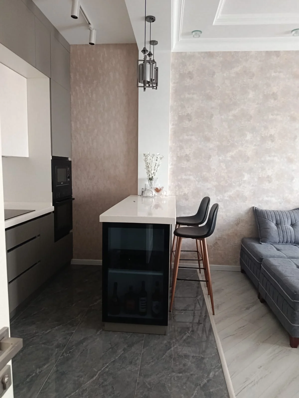 Kirayə 2 otaqlı Mənzil 112 m² Binəqədi r.