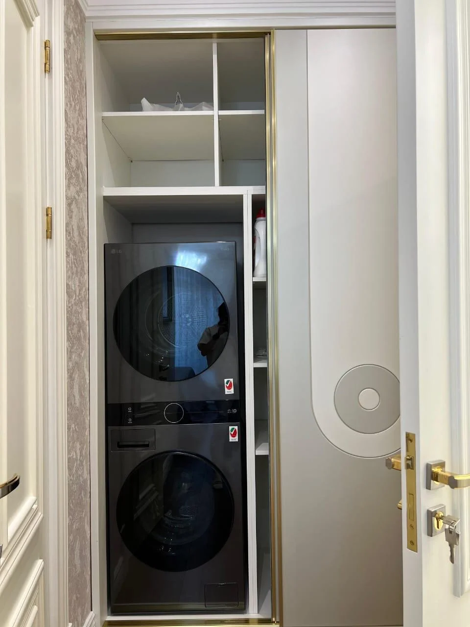 For rent 4-room Apartment 180 m² Nəsimi dist. 8 Noyabr metro – şəkil 16