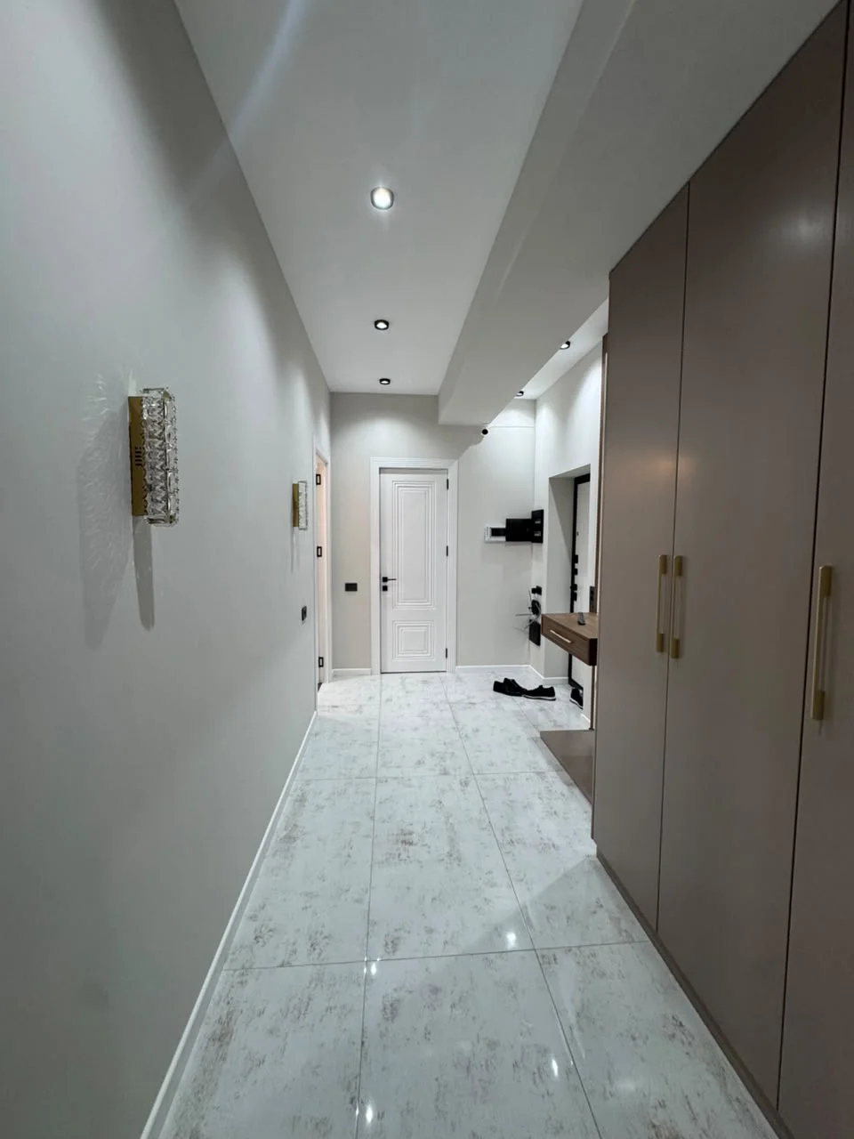Kirayə 3 otaqlı Mənzil 110 m² Nərimanov r.